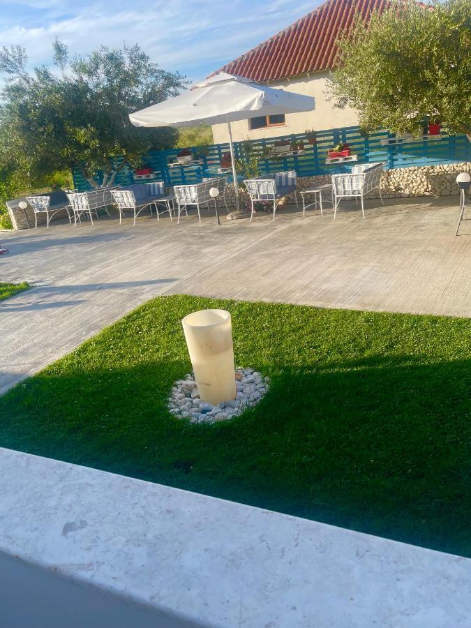 Kred Hotel Orikum Zewnętrze zdjęcie